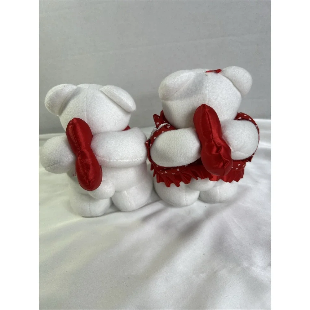 Vinatge Avon‎ Plush Valentine's Day Kissing Polar Bears 6-1/2